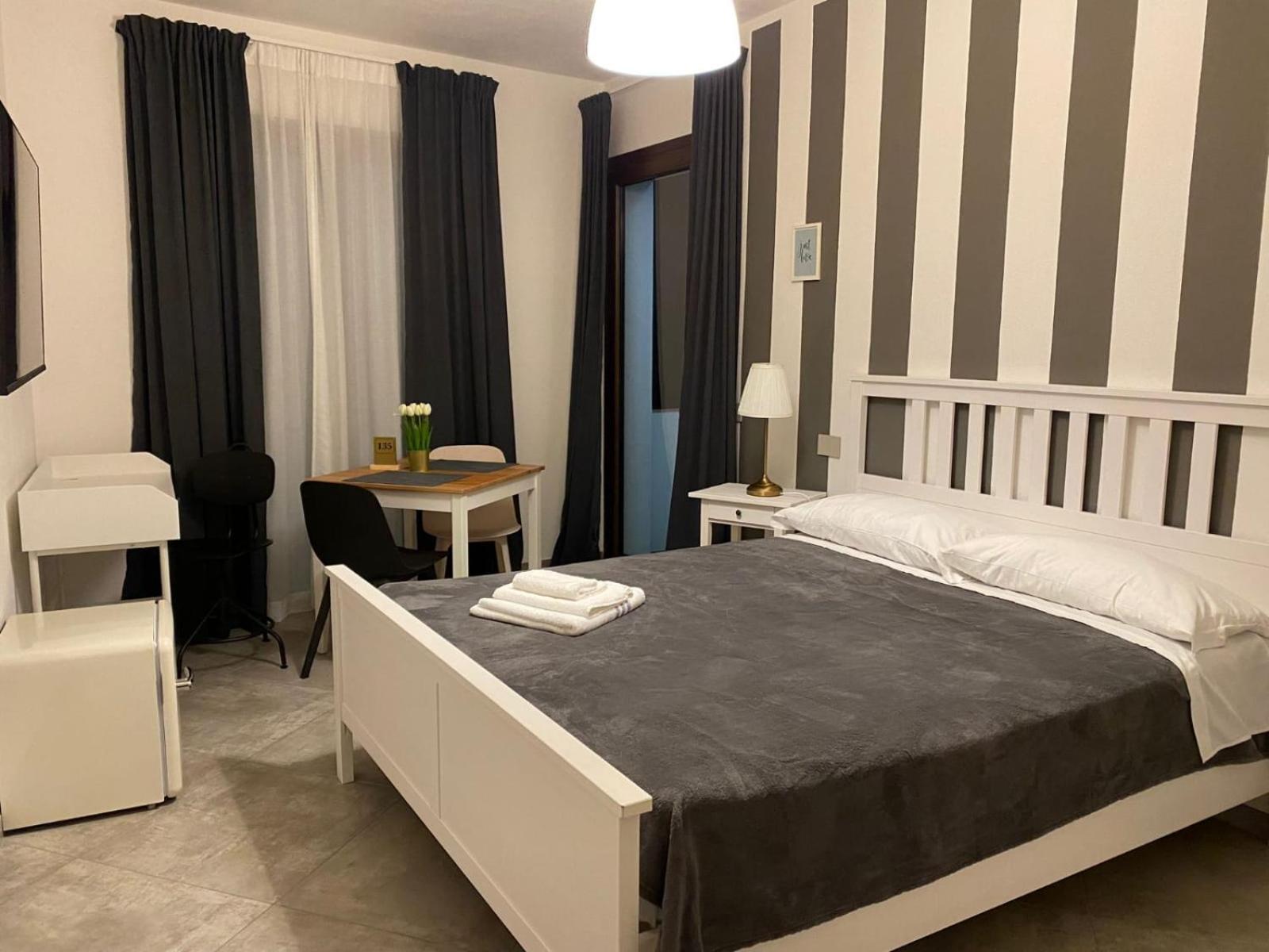 L'Obiettivo Otel Assemini Dış mekan fotoğraf