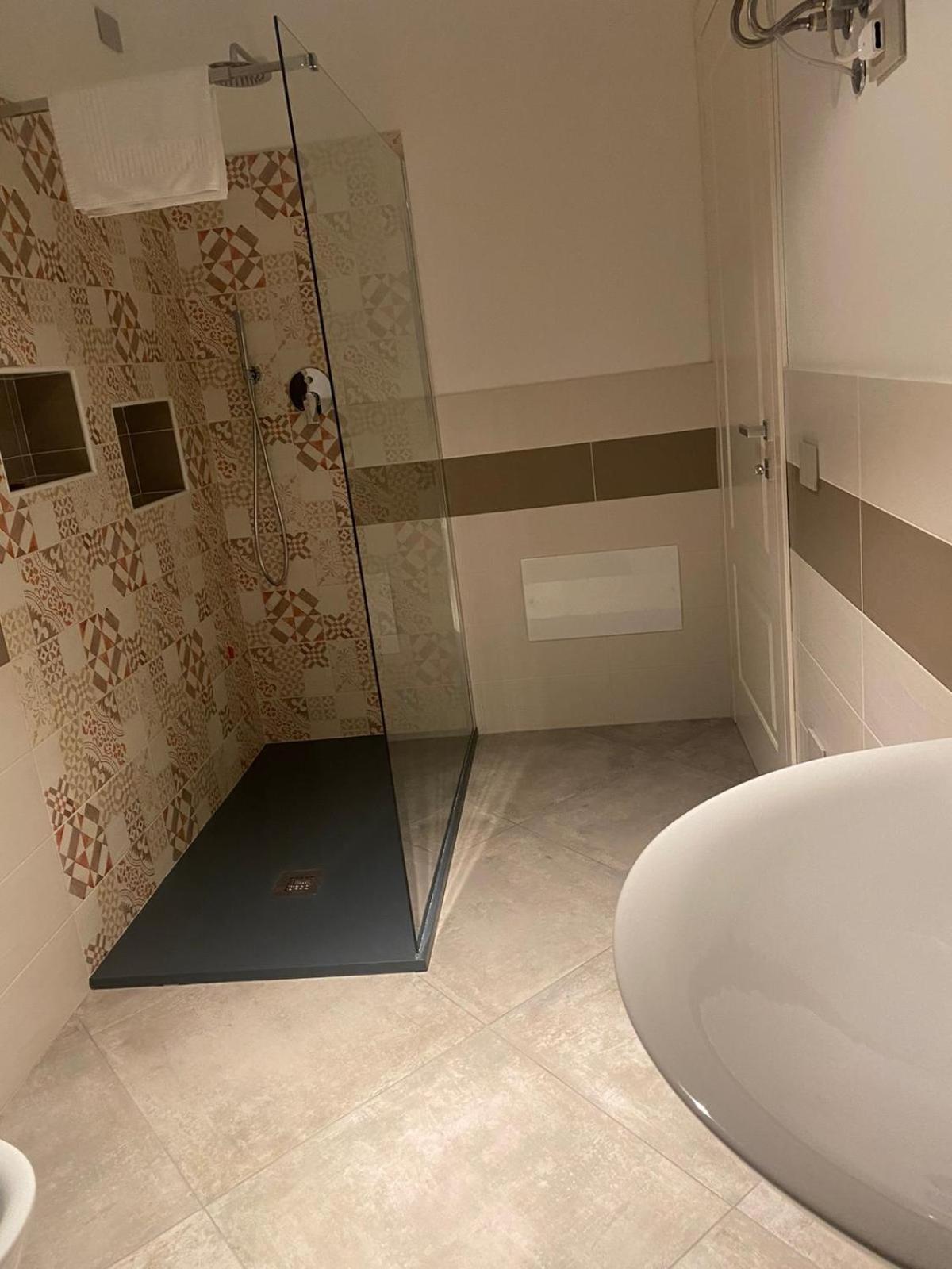 L'Obiettivo Otel Assemini Dış mekan fotoğraf